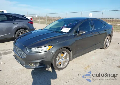 2015 Ford Fusion Se z USA, uszkodzony, nr VIN 1FA6P0H76F5125240